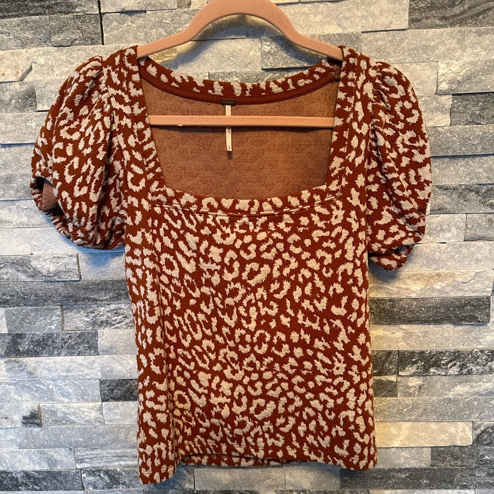 Free People Leopard Print Puff Sleeve Top - Brown